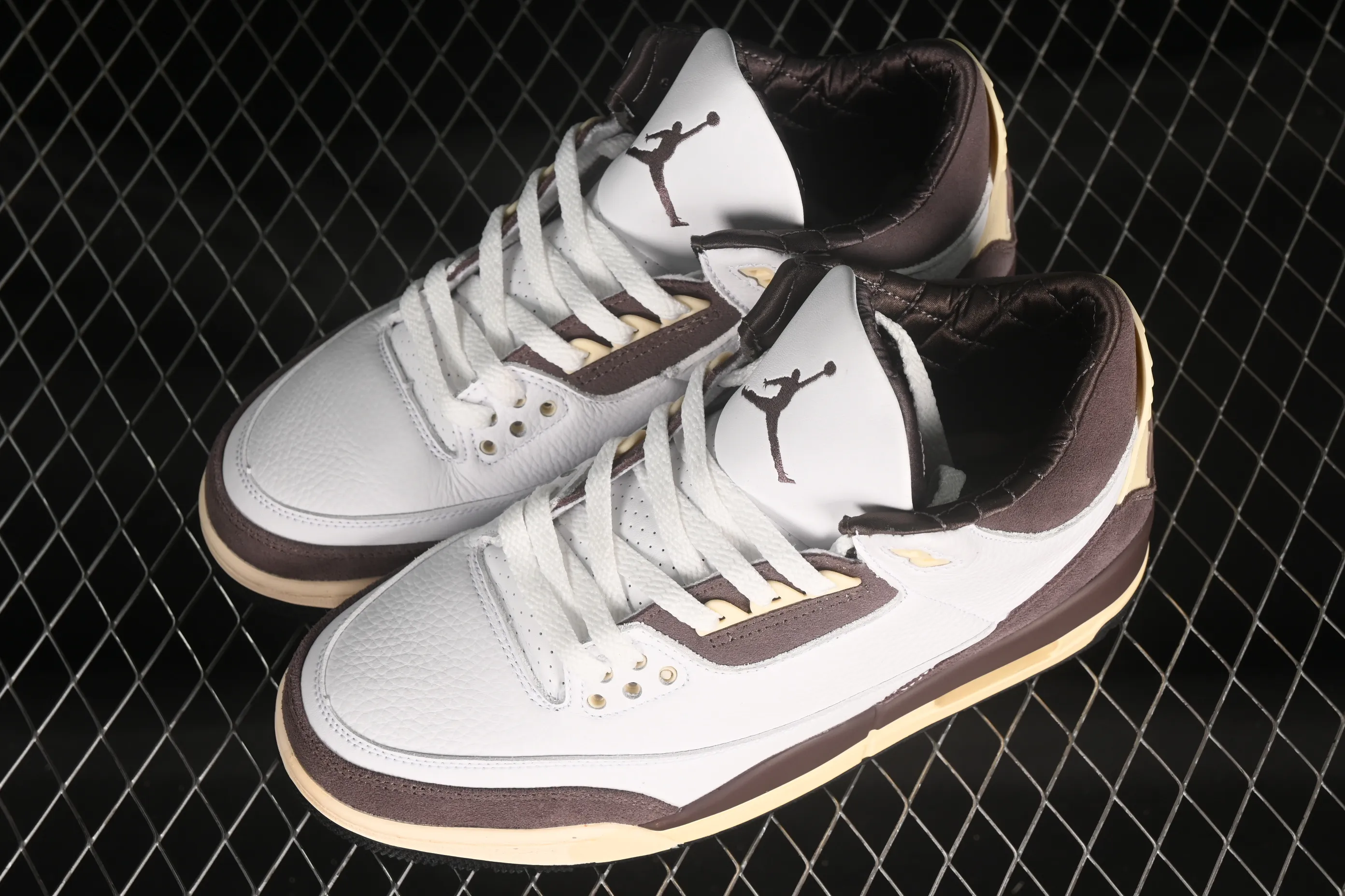 All Categories Air Jordan Jordan Series Basketball Shoes Air Jordan 3 Special Price #ZG Version Air Jordan 3 Retro "Baimoka" AJ3 Joe 3 White Mocha DH3434-113